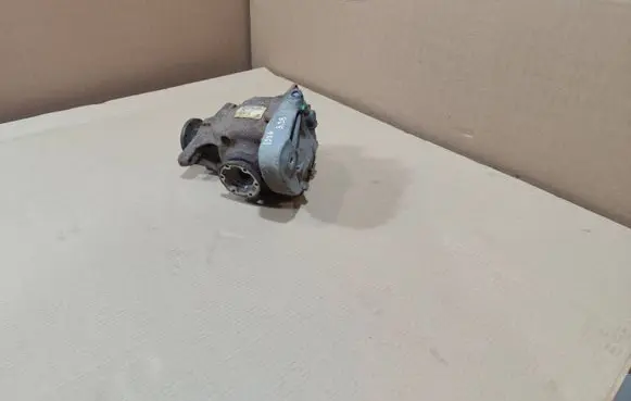 BMW 3 E90 E91 Rear differential 752431904