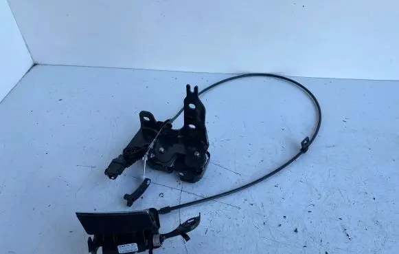 Mercedes-Benz E W212 Seat back rest lock catch A2129200176 A2129209400