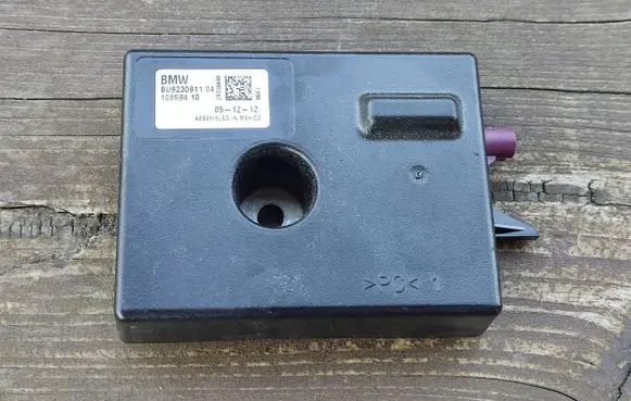 BMW 5 F10 F11 Antenna control unit 10859410 9230911 051212