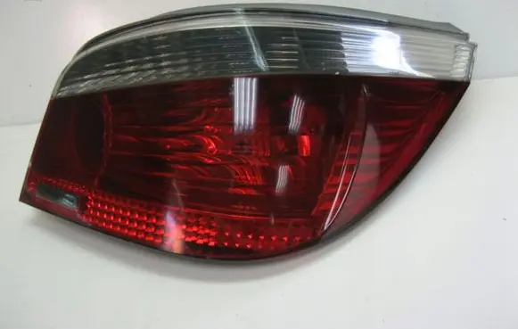 BMW 5 E60 E61 Rear/tail lights 6910768