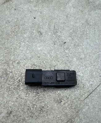 Audi Q5 SQ5 Clutch pedal sensor 8K0907658D