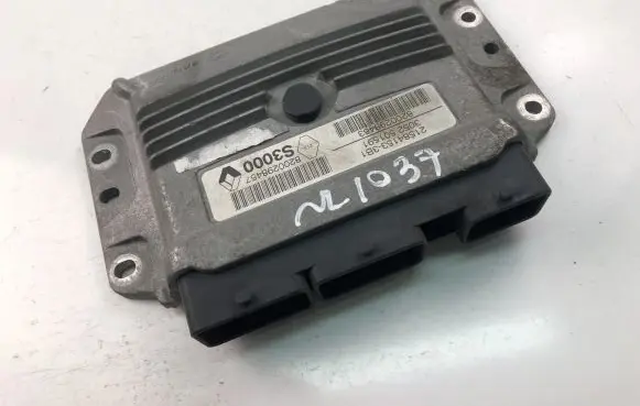 Renault Megane II Engine control unit/module ECU 8200298463 8200298457