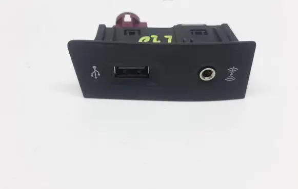 USB socket connector