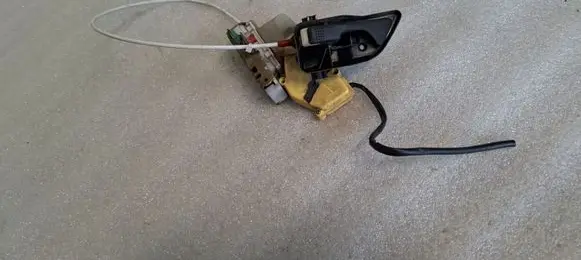 Ford Sierra Front door soft close latching motor 89FBA220K78AB