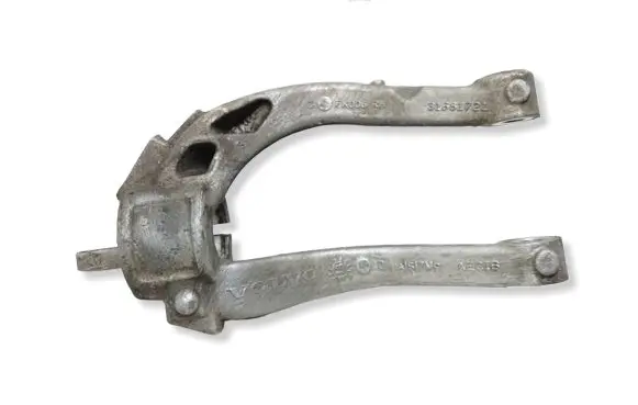 Volvo S90, V90 Lower shock absorber bracket 31681721