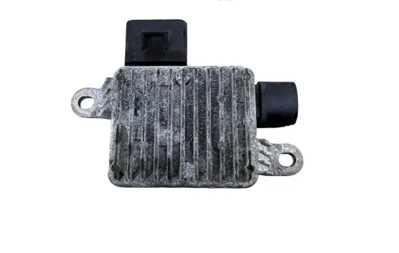 Coolant fan relay