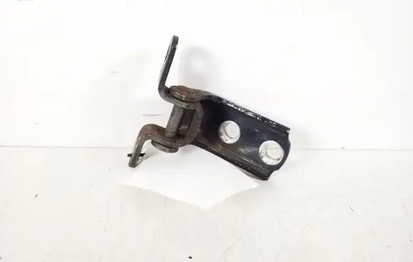 Toyota Corolla E120 E130 Rear door lower hinge 68770-05020