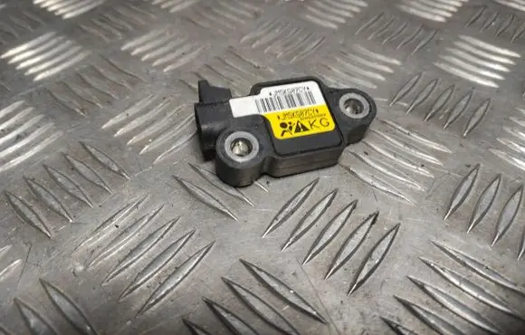 Nissan Almera Tino Airbag deployment crash/impact sensor JM5KG07CY