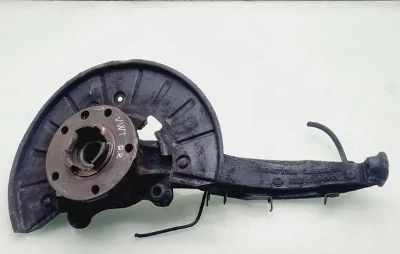 Volkswagen Touareg I Front wheel hub 7L0407258A