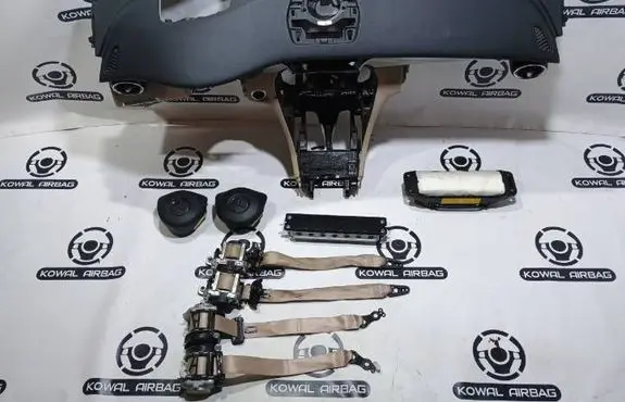 Mercedes-Benz C W205 Dashboard A2056801487 A0008608300 A2058600500