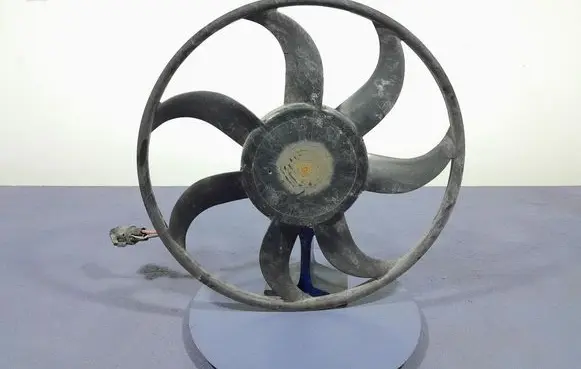 BMW X6 F16 Electric radiator cooling fan 7634467