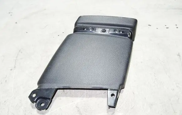 BMW 5 GT F07 (B) pillar trim (bottom) 1751601