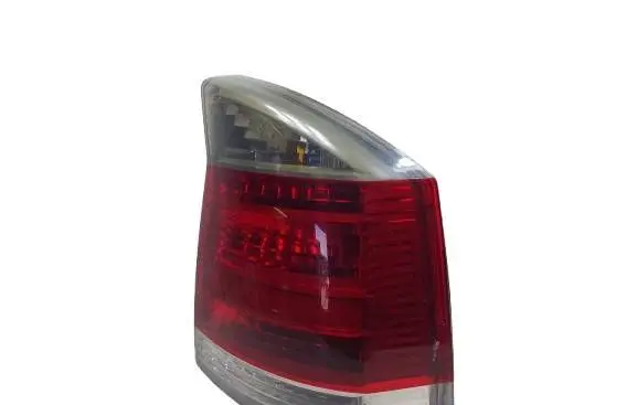 Opel Vectra C Rear/tail lights 154019KAS 154019