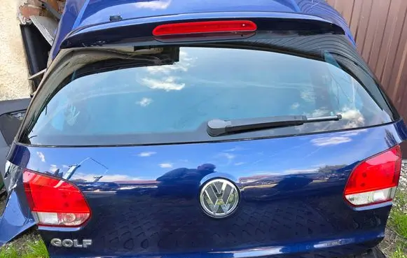 Volkswagen Golf VI Truck tailgate 5K0