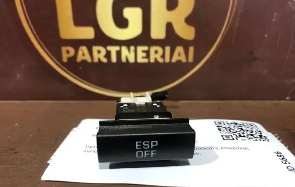 Skoda Octavia Mk2 (1Z) ESP (stability program) switch 1Z0927134A