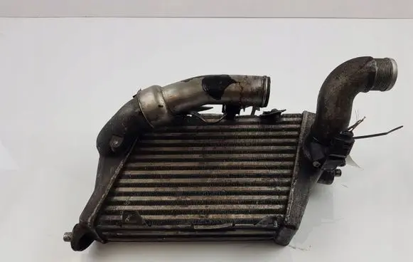 Audi A8 S8 D3 4E Intercooler radiator 4E0145871G LEWY