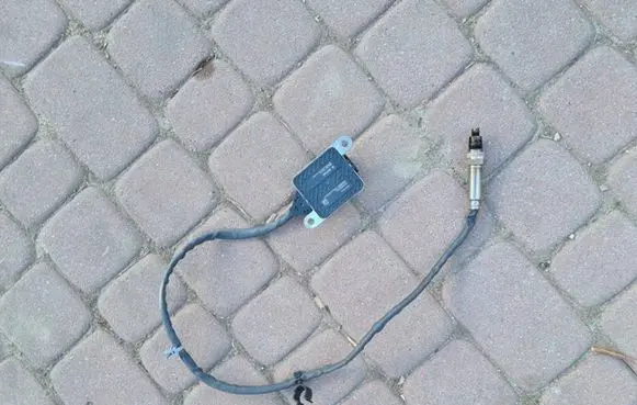 Opel Insignia B Lambda probe sensor 55512350