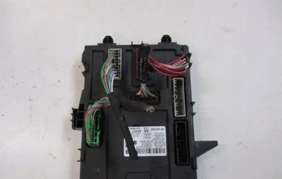 Renault Kadjar Fuse module 284B13342R