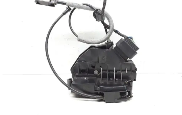 Volvo S60 Front door lock 31301740