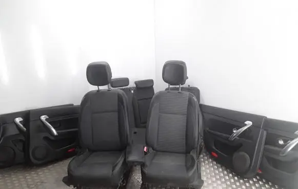 Seat set