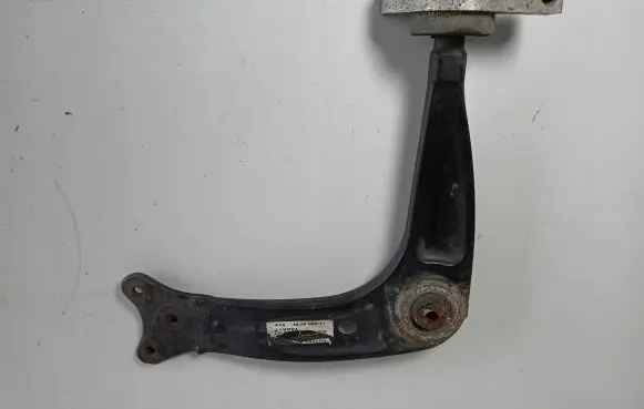 Peugeot 508 Front control arm 872275