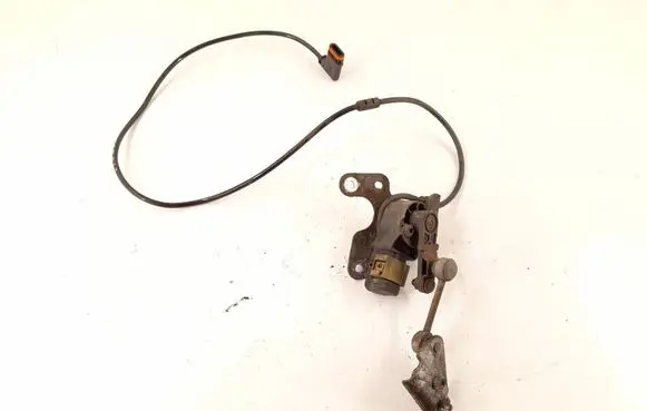 Mercedes-Benz C W204 Rear air suspension level height sensor 0045429918 212540705
