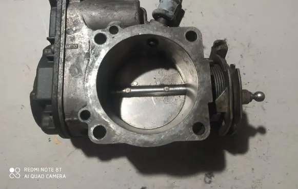 Audi A6 S6 C5 4B Throttle valve 078133063AN