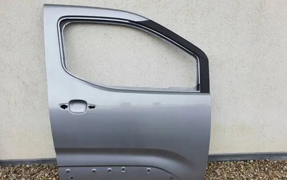 Peugeot Partner III Front door 
