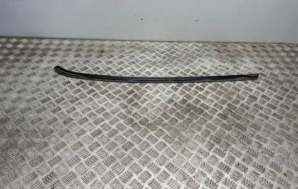 Mini One - Cooper F56 F55 Rear side glass trim 128662