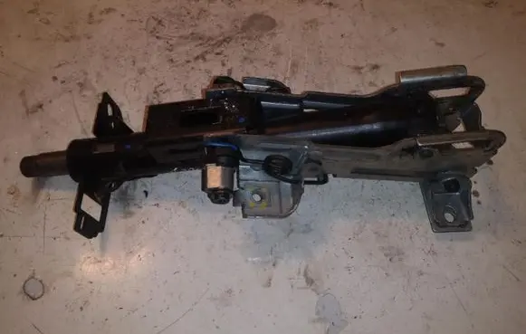 Volvo V70 Steering rack P9491778 A20115