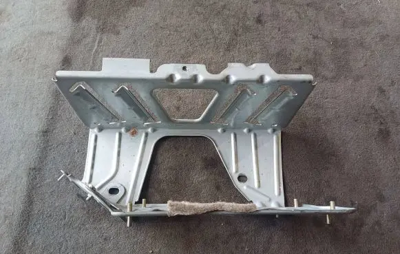 BMW 5 F10 F11 Sound amplifier holder/bracket 9174269 23310110