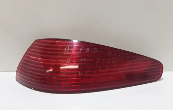 Peugeot 607 Rear/tail lights