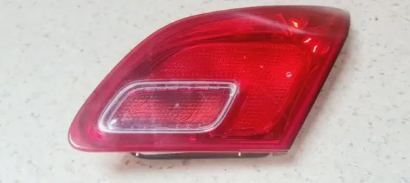 Opel Astra J Tailgate rear/tail lights 13358078