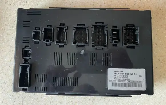 Mercedes-Benz GL X164 SAM control unit A1649005401 A1645457516 A1649025700