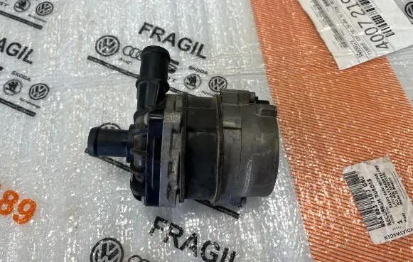 Audi Q5 SQ5 Electric auxiliary coolant/water pump 8K0965567B
