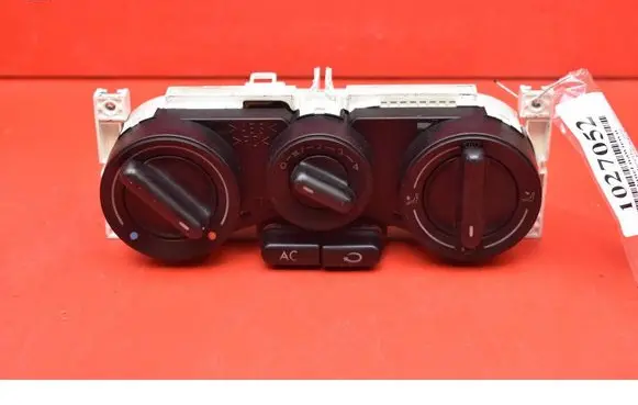 Volkswagen New Beetle Climate control unit 1C0820045D