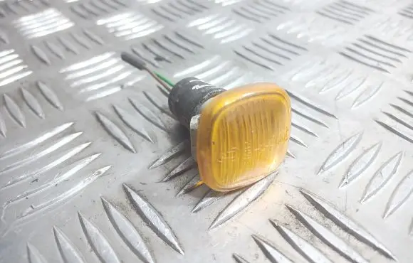 Audi A4 S4 B5 8D Front fender indicator light 4D0949127B