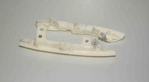 Front bumper mounting bracket
