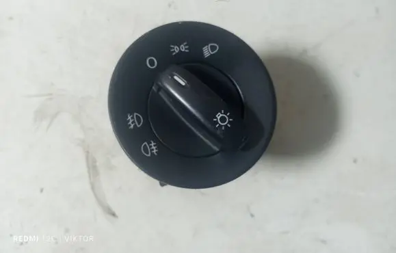 Skoda Octavia Mk2 (1Z) Light switch 1Z0941431K