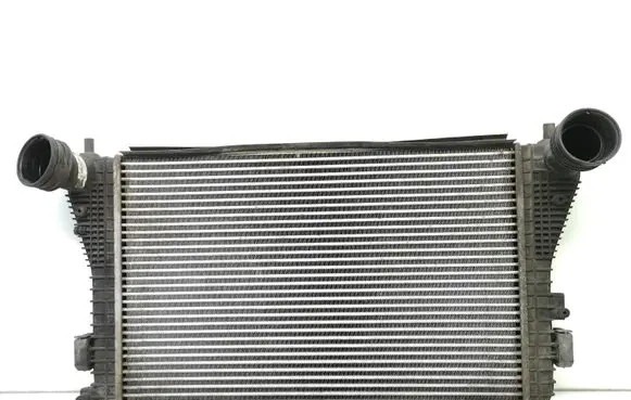 Volkswagen Golf V Intercooler radiator 1K0145803
