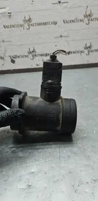 Volkswagen Golf IV Mass air flow meter 0281002463