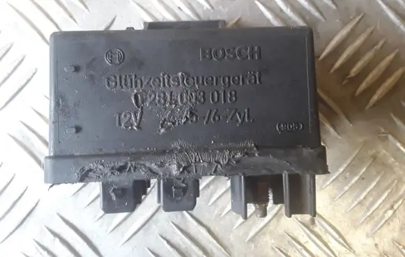 Citroen C6 Glow plug pre-heat relay 0281003018