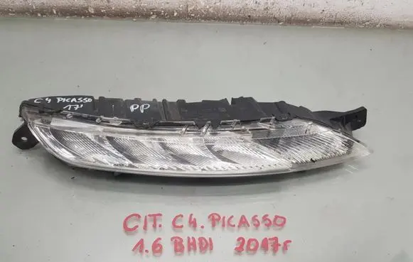 Citroen C4 II Picasso LED Daytime headlight 9676036280