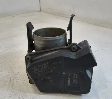 Volkswagen Golf Plus Throttle body valve 03C133062C