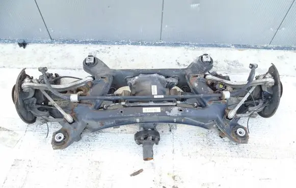 Mercedes-Benz CLS C218 X218 Rear axle beam with reductor 