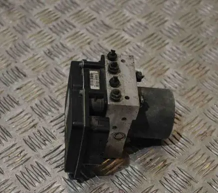 BMW 5 E60 E61 ABS Pump