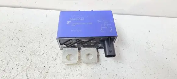 Volvo V40 Other relay 30659046 V23230D2001X002
