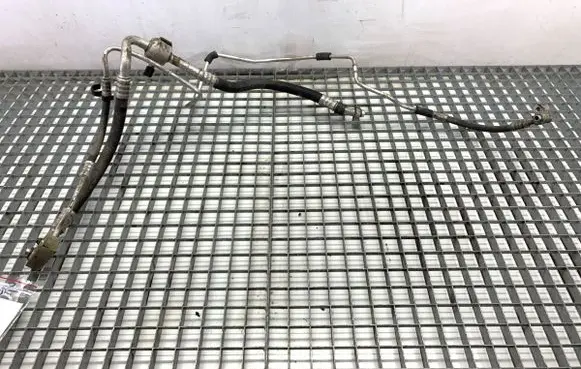 Opel Astra H Air conditioning (A/C) pipe/hose 