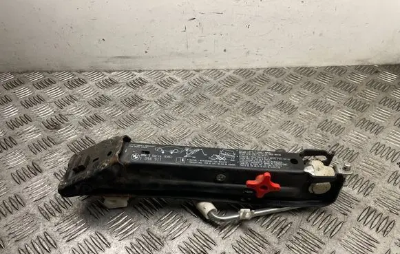 BMW 3 E46 Lift Jack 1094911