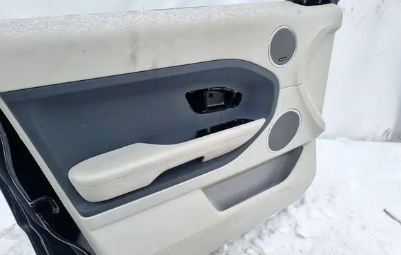 Land Rover Range Rover Evoque L538 Front door card panel trim 